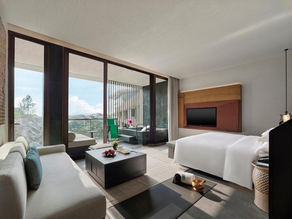 Отель Banyan Tree Nanjing Garden Expo Экстерьер фото